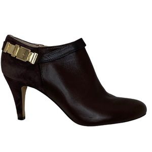 Vince Camuto brown leather and suede back heeled booties size 8